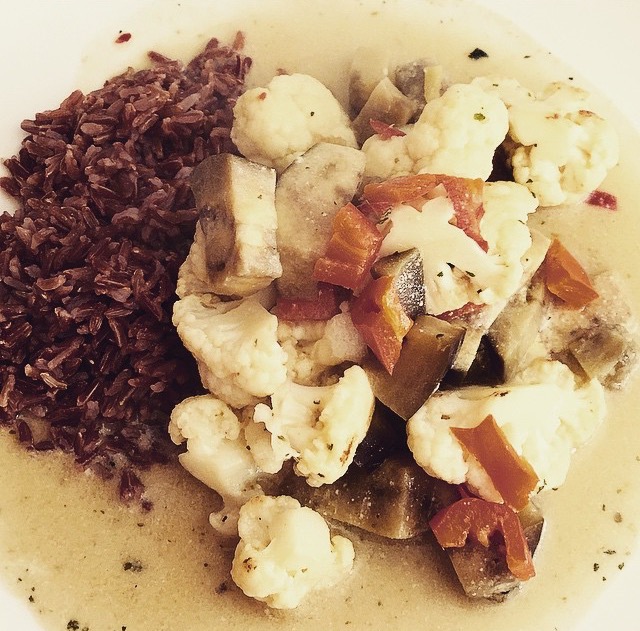 thai_cauliflowr_aubergine_curry